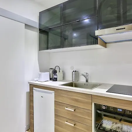 Cmg Bonne Nouvelle - Ville Neuve Ii Apartment *